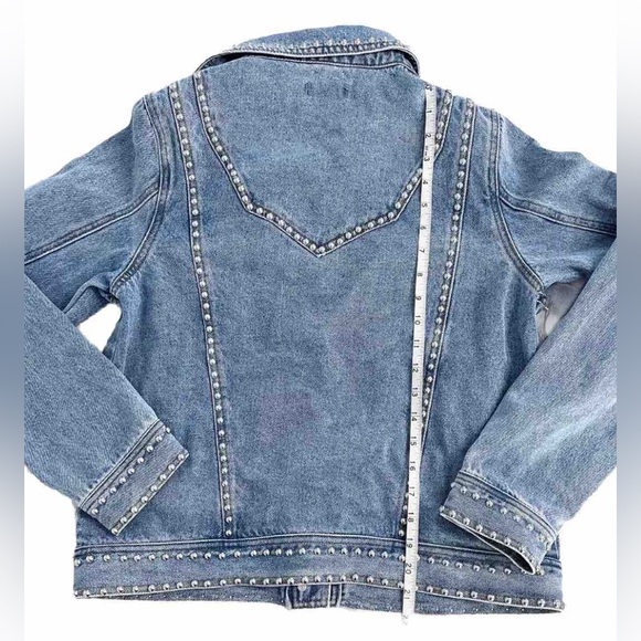 NWT Forever21 Jean Jacket Women’s Small Denim Studded Trim - Picture 7 of 7